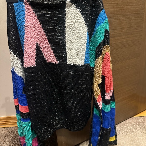 CHANEL BLACK MULTI RUNWAY
2019 EGYPT NEW YORK
CASHMERE KNIT PULLOVER
SWEATER - Picture 8 of 8